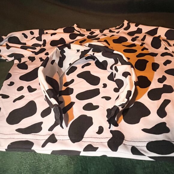 NWOT Cow Print, long sleeve crop top + Headband Dolls Kill Size Small - Picture 5 of 6
